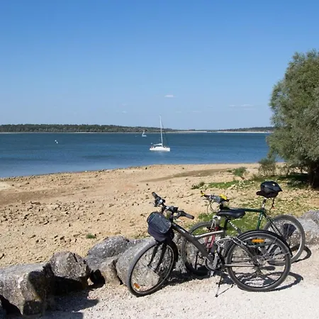 Mobil Avec Climatisation - 6 Pers. - Api-1-52-2581 Camping